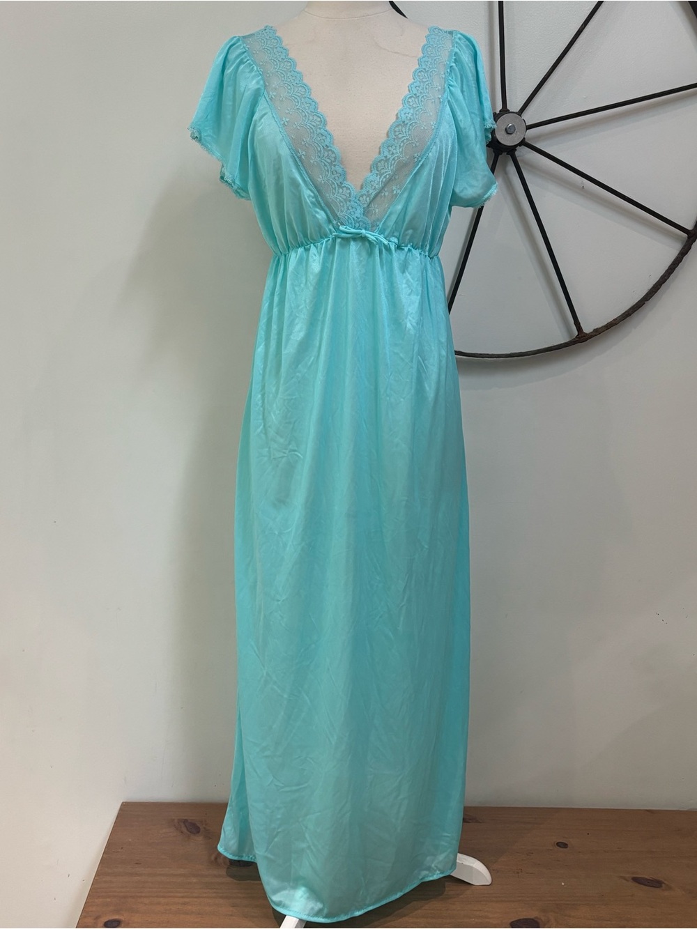 1970s Spotlight aqua blue nylon romantic lace long nightgown L